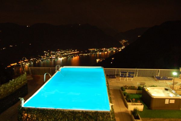 Paradiso sul Lago (Como)